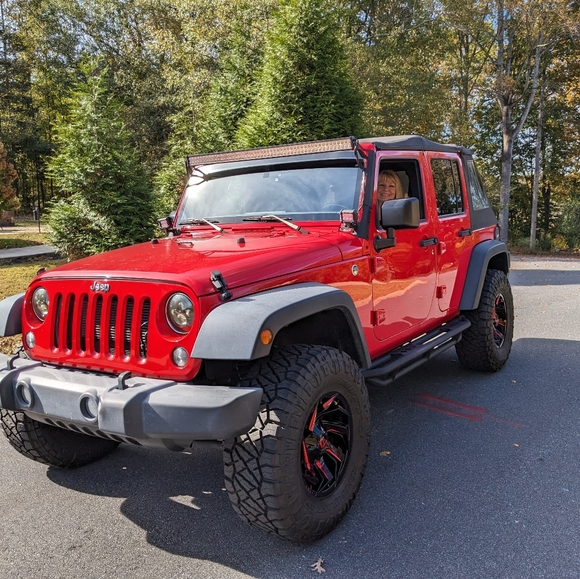 COPY - Meet your Posher, Jo - Picture 6 of 7